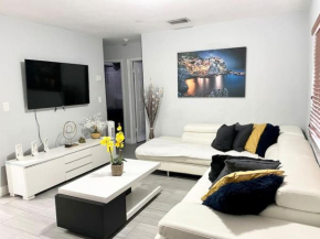 GREAT LOCATION Downtown/Airport/South Beach